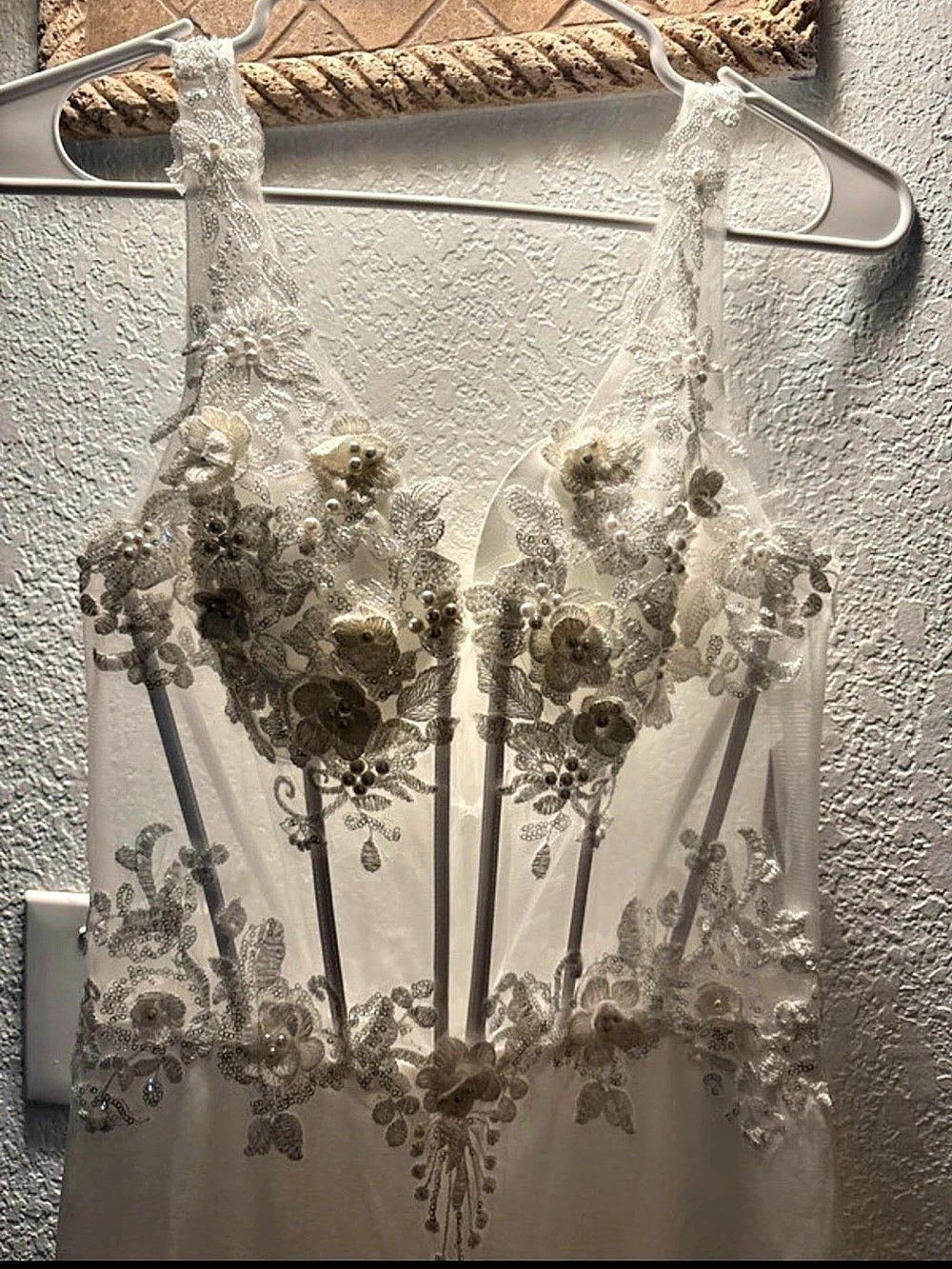 Lace Maxi Wedding Dress NWT in White - Picture 4 of 5